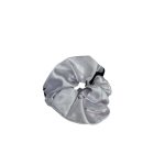 لباس خواب زنانه ساتن طرح گاوی همراه با کش مو - Image 4