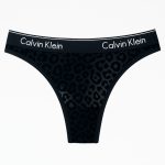 شورت زنانه مدل لامبادا توری طرح پلنگی کلوین کلین